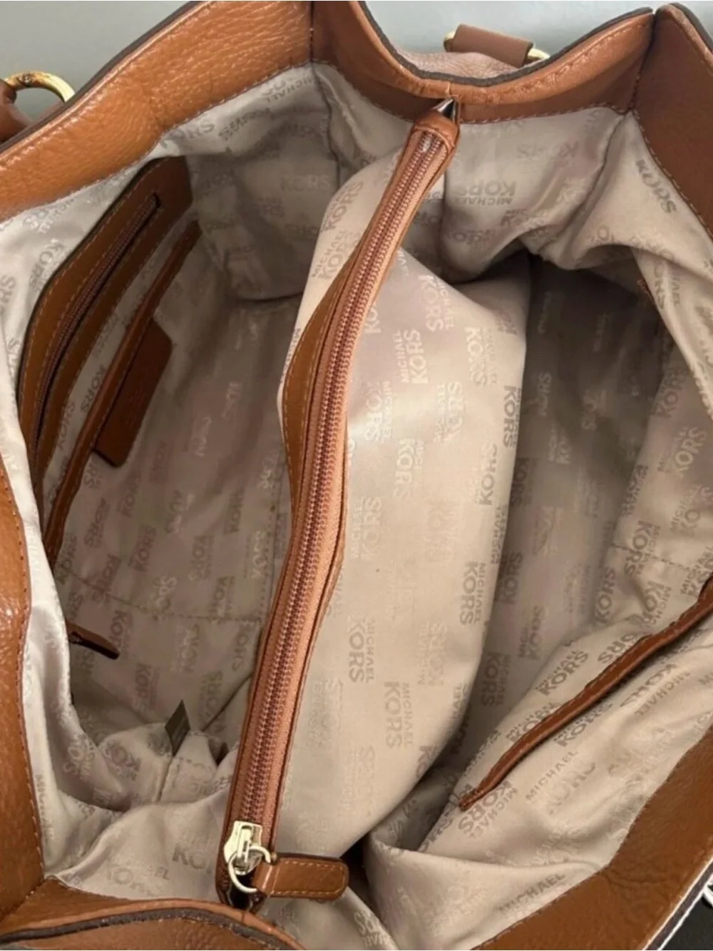 Michael Kors Cognac Leather Hamilton Satchel Shoulder Bag in EUC Gold HW Buckle